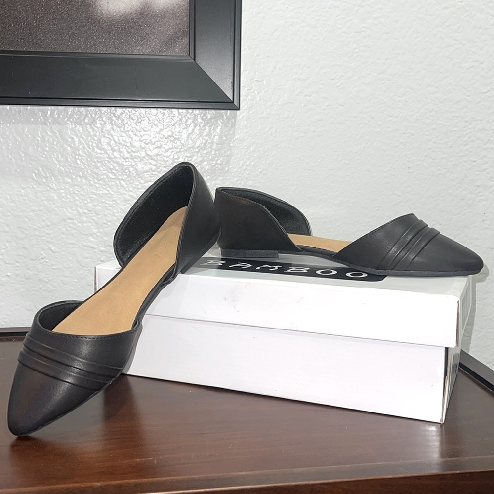New!! ✨ “Bamboo” Women’s Black Faux Leather Flats- Size 5.5, 6, 6.5, 7, & 7.5